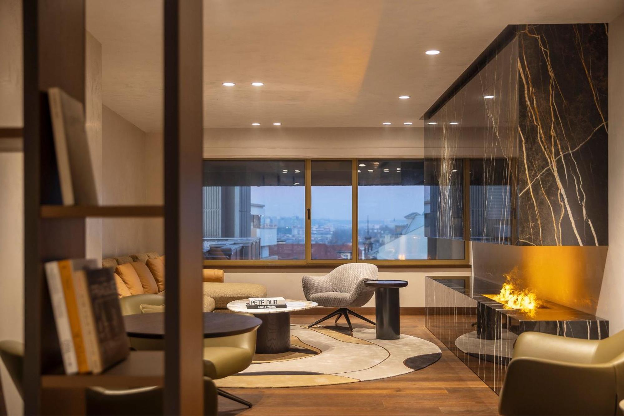 Intercontinental Hotel 5*